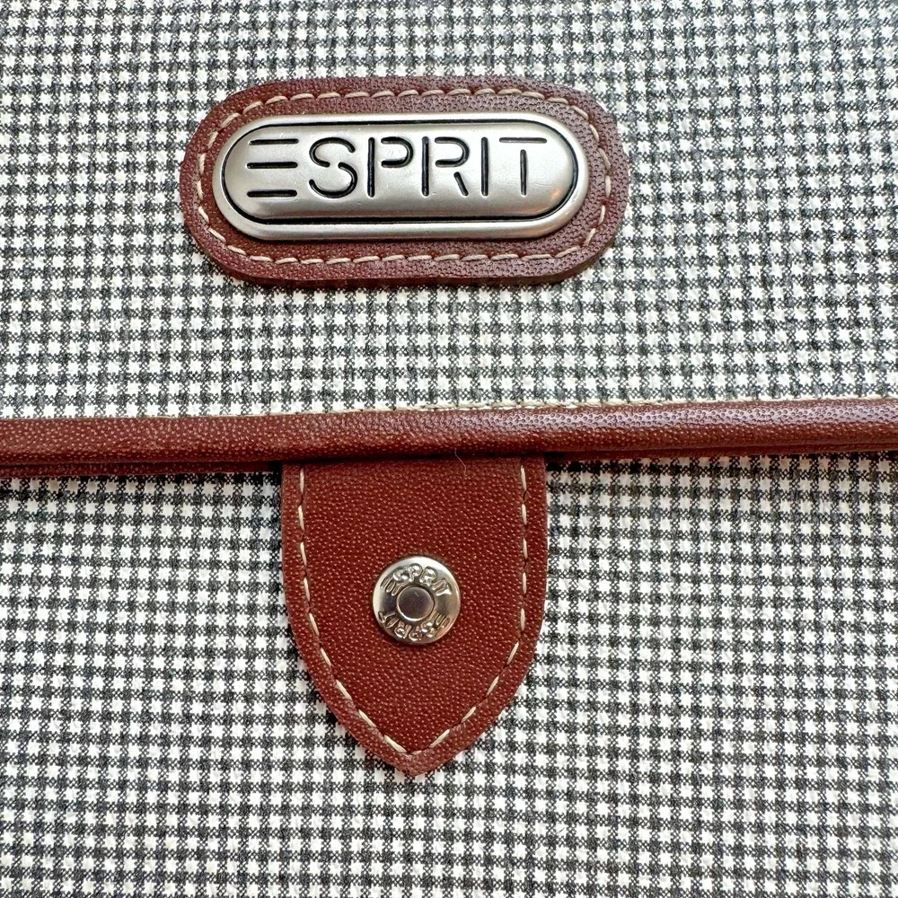 Espirit Wallet Green/White Plaid Brown Vegan‎ Leather 11 Card Slots Organizer